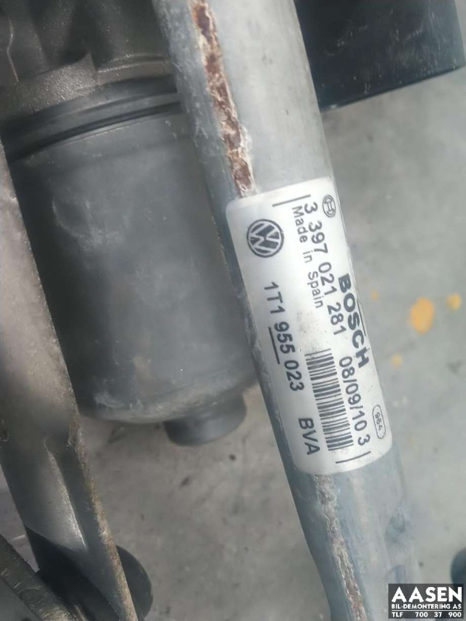 Viskermotor frontrute komplett m/overføring til VW Caddy 2010-2015 (Type III, Fase 2)  (1T1 955 023 A|2K1 955 023 J|)