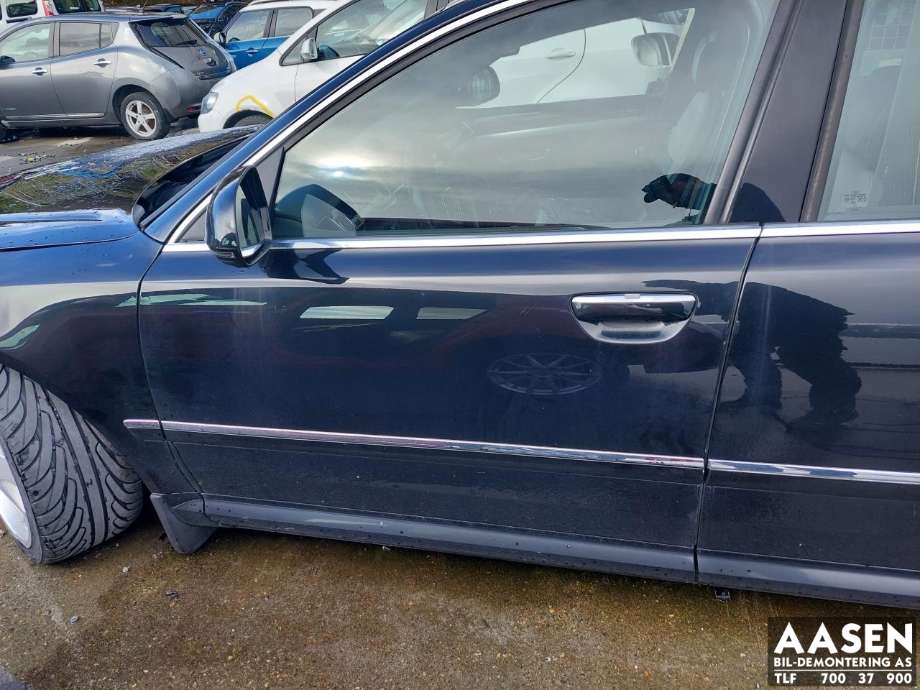 Dør venstre foran til Audi A8, 2003-2010 (Type II) (4E0 831 051 C)