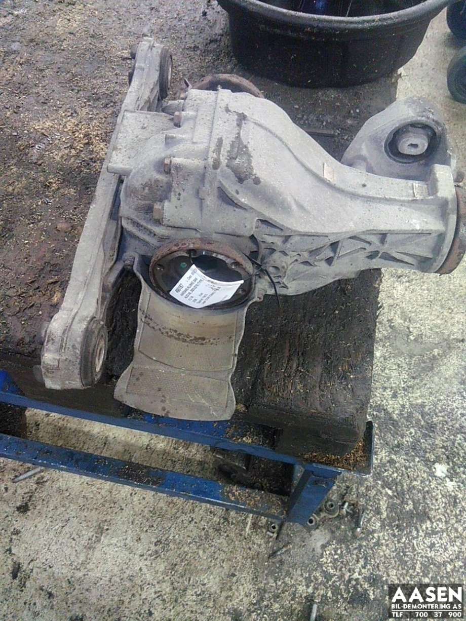 Kardang klokke bak til Audi A8 2003-2010 (Type II) (0AR 500 043|)