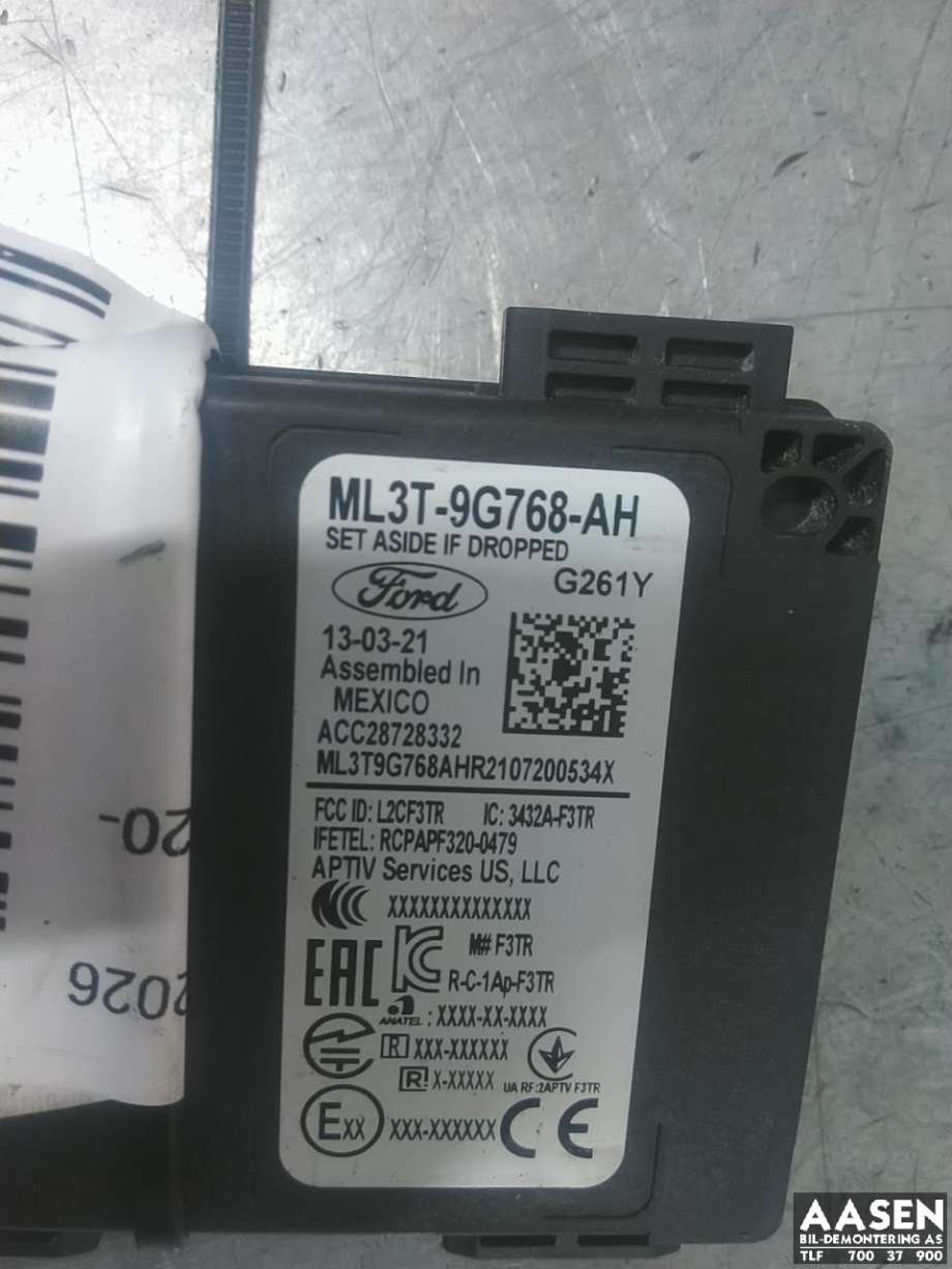 Sensor radar til Ford Mustang Mach-e 2020-->>  (2598574|ML3T-9G768-AL|ML3T-9G768-AH)