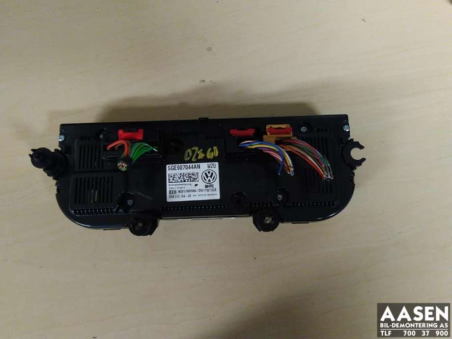 Varmeapparat betjening til VW Golf VII 2017-2020 (Fase 2)  (83A 820 043 N|)
