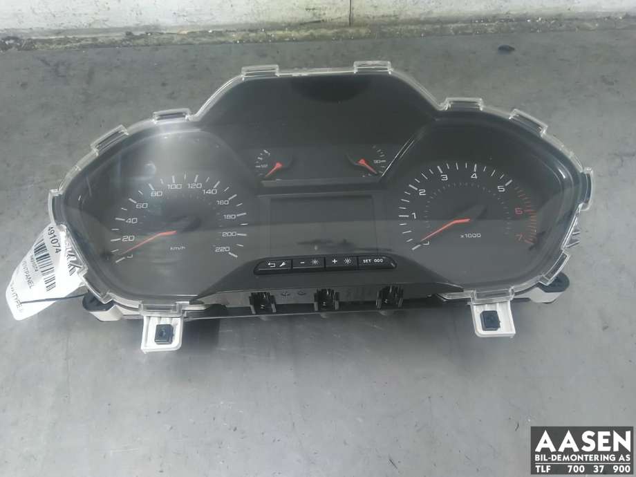 Instrumentpanel til Peugeot Partner 2019-->> (Type III)