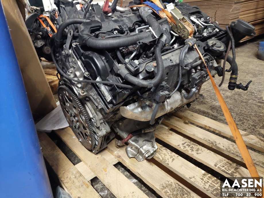 Motor diesel til BMW X5 2007-2013 (E70) (E70) (N57D30A|11 00 2 180 689|N57D30A|)