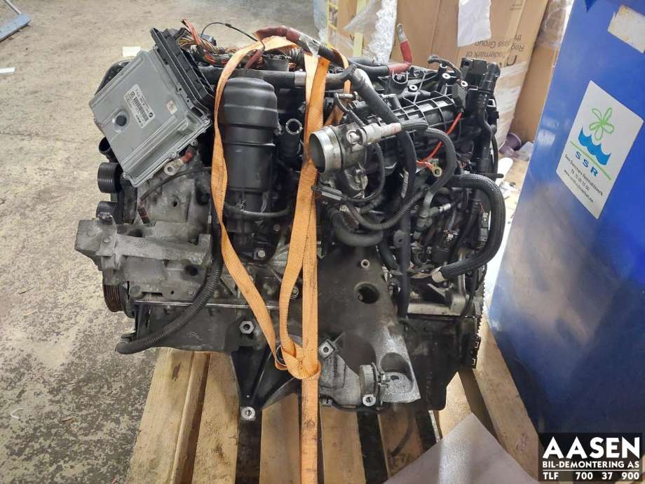 Motor diesel til BMW X5 2007-2013 (E70) (E70) (N57D30A|11 00 2 180 689|N57D30A|)