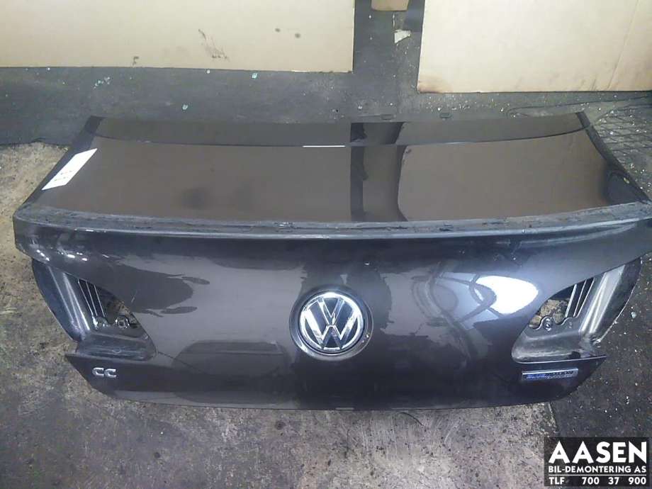 Bakluke sedan til VW CC 2012-2014 (PASSAT CC) (PASSAT CC) (3C8 827 025 D|)