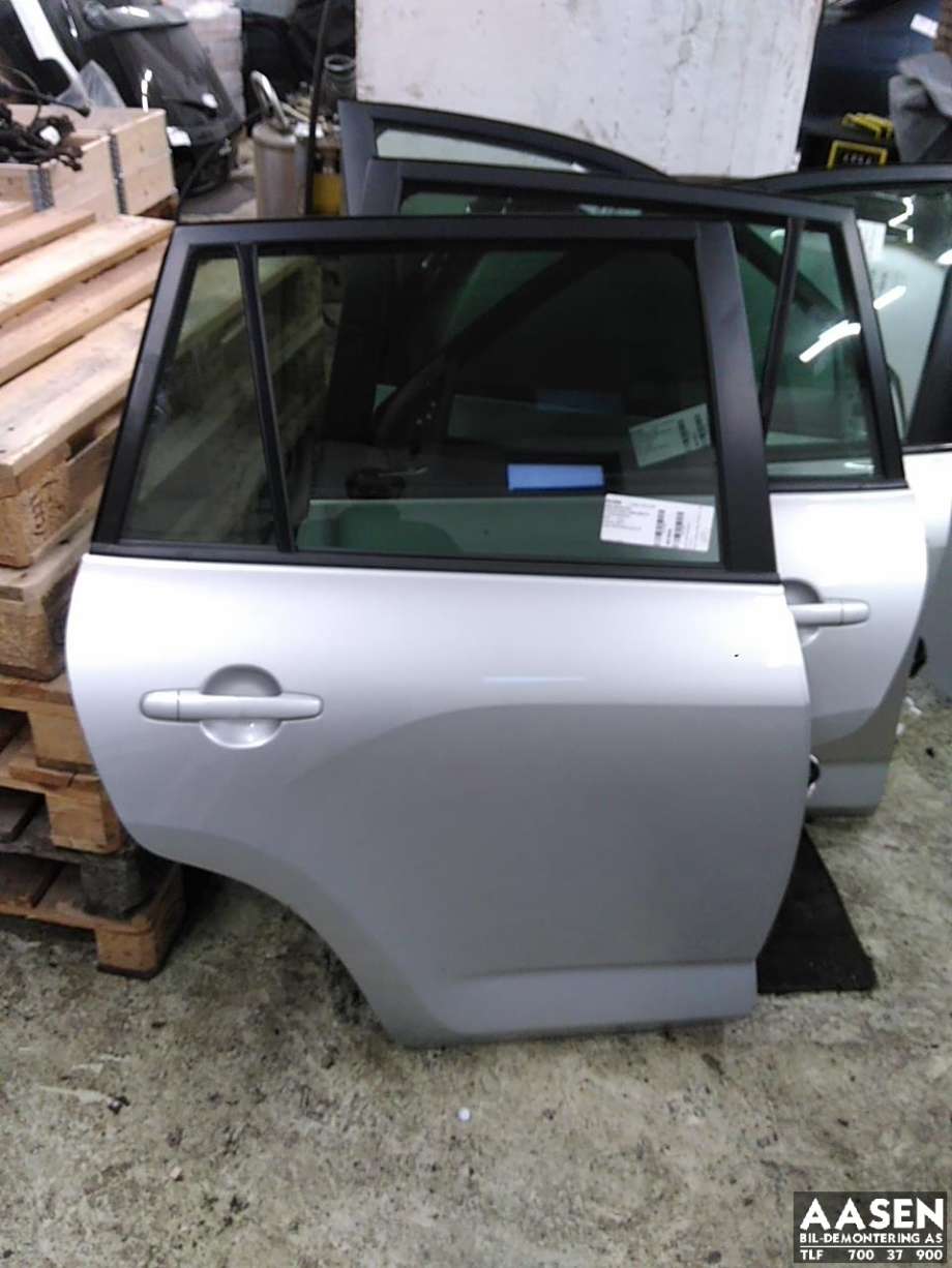 Dør høyre bak til Toyota RAV4, 2006-2009 (Type III, Fase 1)  