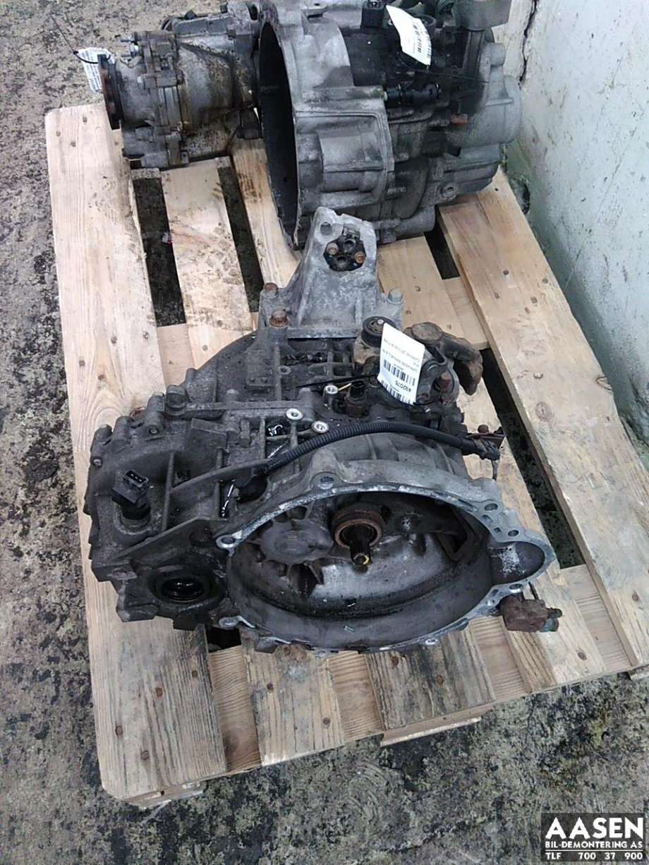 Girkasse manuell 6-trinn til Kia Carens 2013-2018 Type III (43000 32932|)