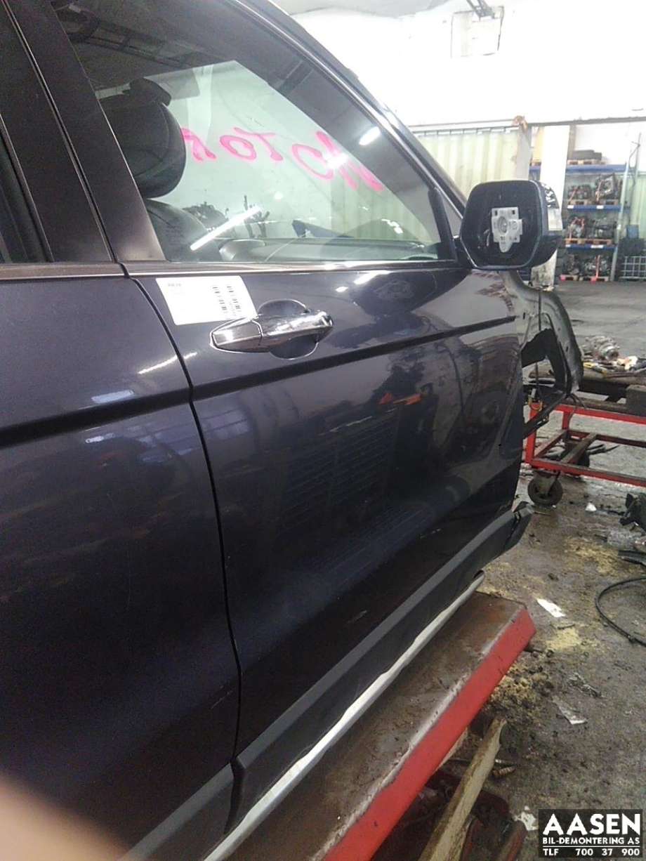 Dør høyre foran til Honda CR-V, 2007-2012 (Type III)  