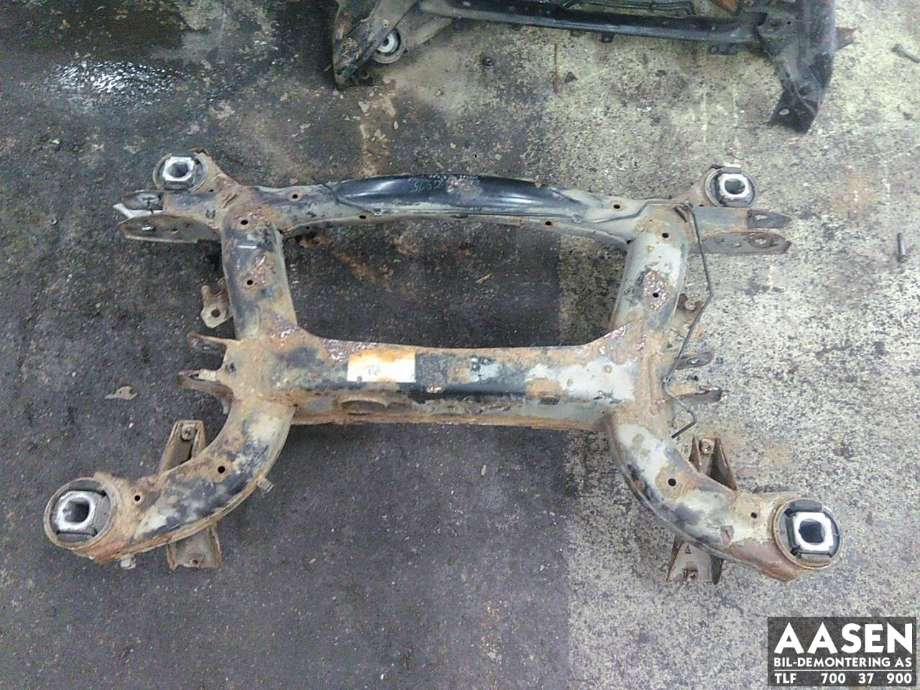 Travers bak til BMW X5 2007-2013 (E70) (E70) 