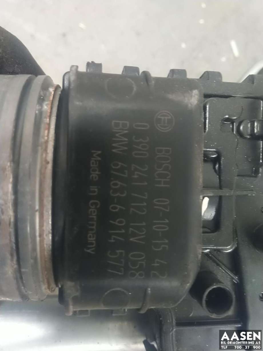 Viskermotor frontrute komplett m/overføring til BMW X3 2007-2010 (Fase 2) (E83) (E83) (61 61 7 051 669|)