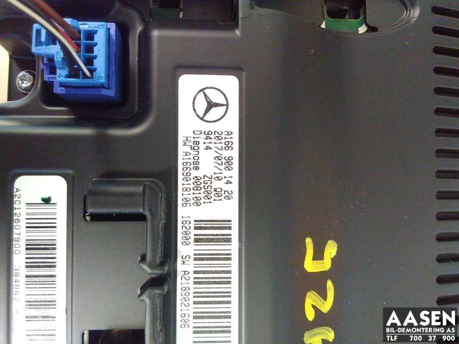 Bilstereo navigasjon skjerm til Mercedes GLA 2014-2020 (X156) (X156) (A 166 900 44 21|A 166 900 81 22|A166 900 14 20)