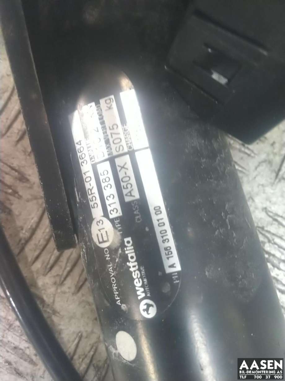 Hengerfeste til Mercedes GLA 2014-2020 (X156) (X156) 