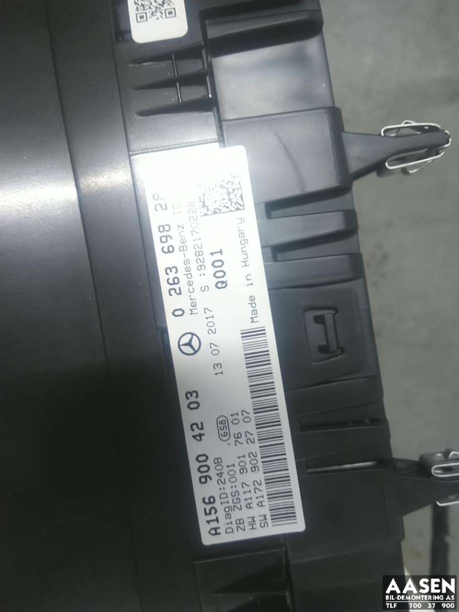 Instrumentpanel til Mercedes GLA 2014-2020 (X156) (X156) 
