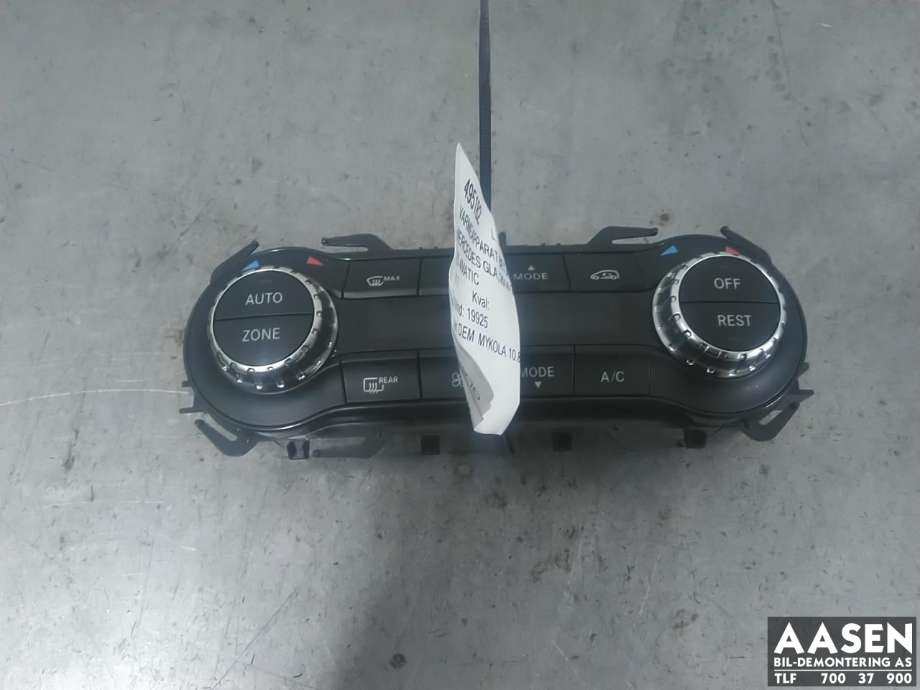 Varmeapparat betjening til Mercedes GLA, 2014-2020 (X156) (X156) 