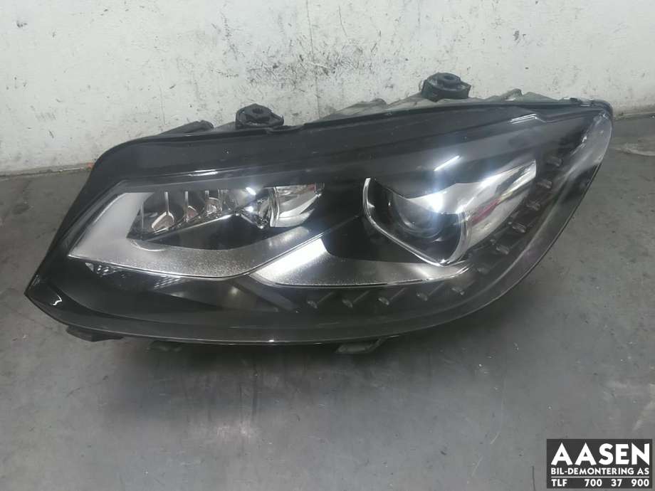 Frontlykt venstre xenon til VW Touran, 2010-2015 (Type I, Fase 3) (1T1 941 753 H)
