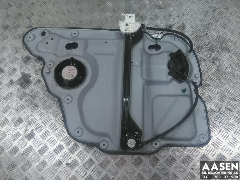 Ruteheis høyre bak til VW Touran, 2010-2015 (Type I, Fase 3)