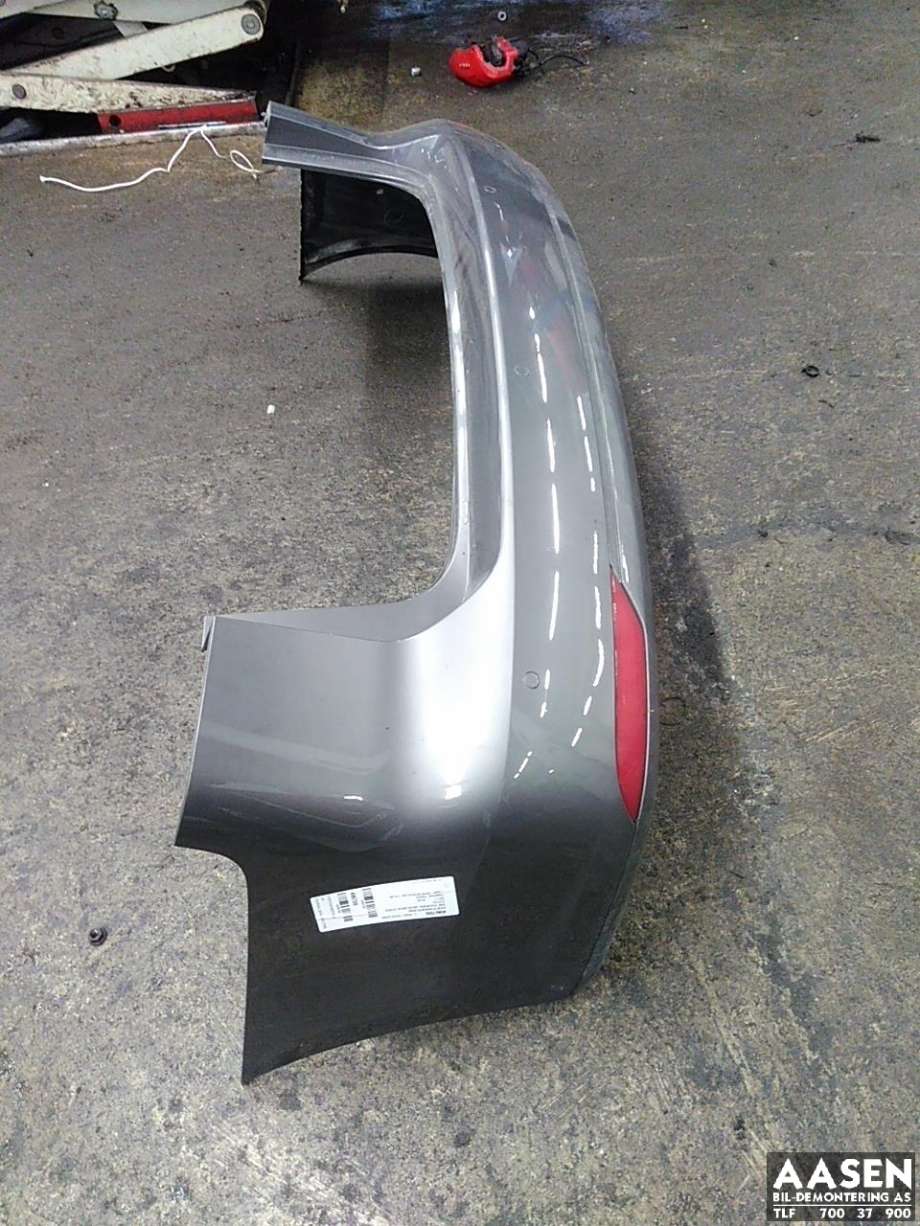 Støtfanger bak til VW Touran, 2010-2015 (Type I, Fase 3) (1T0 807 421 K)