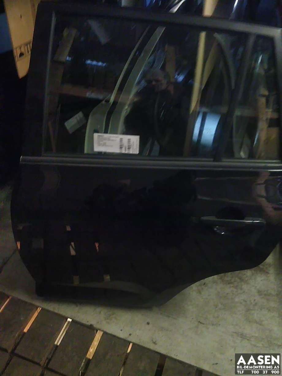 Dør venstre bak til Toyota RAV4, 2006-2009 (Type III, Fase 1)