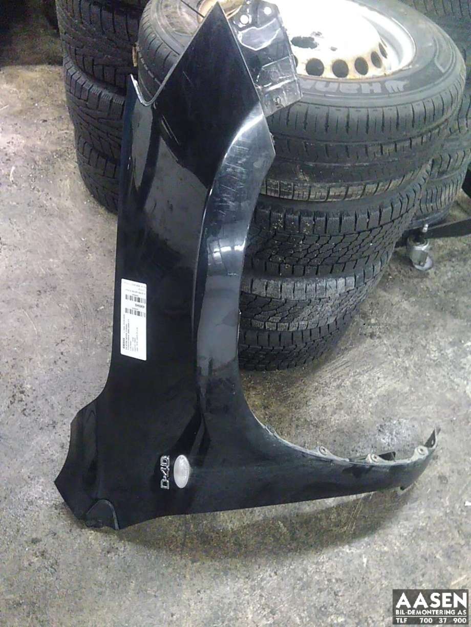 Skjerm høyre foran til Toyota RAV4, 2006-2009 (Type III, Fase 1)