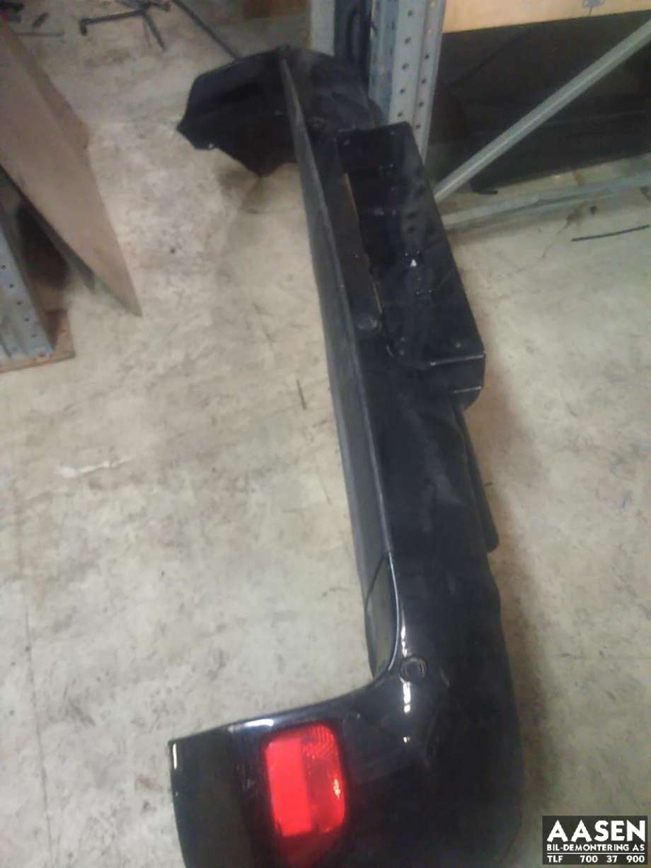 Støtfanger bak til Toyota RAV4 2006-2009 (Type III, Fase 1) (5215042901|5215042913|)