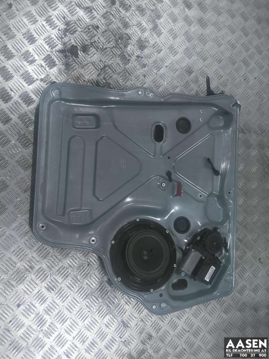 Ruteheis venstre foran til VW Transporter / Caravelle 2003-2009 (Fase 1) (T5) (T5) (7H1 959 801 A|)