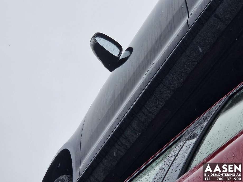 Dør venstre foran til VW Golf VI 2008-2012  (1K5 831 105 F|1K5 831 301 AA|)