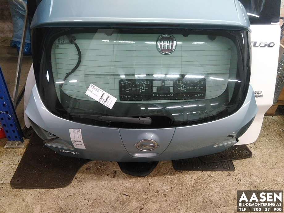 Bakluke til Opel Astra J, 2010-2015  