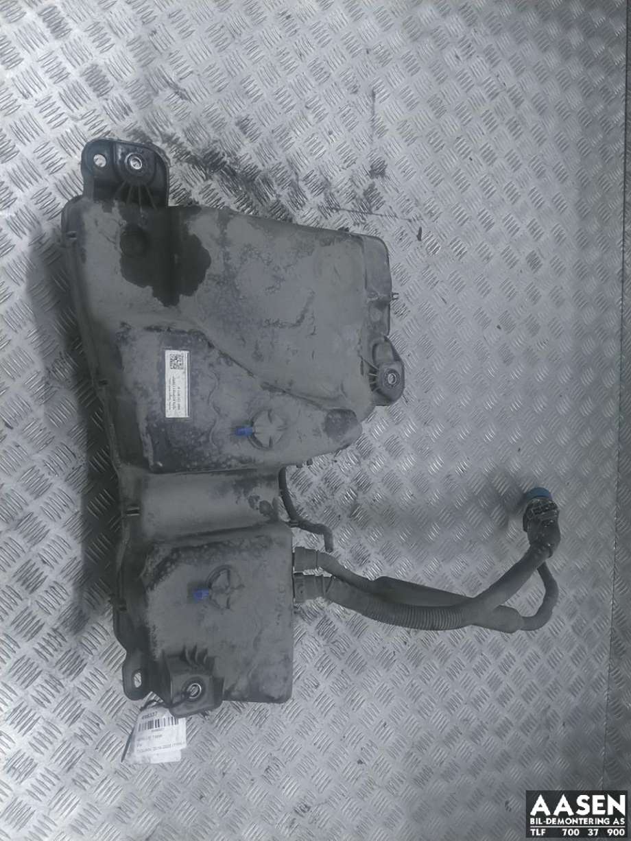 AdBlue tank til VW Tiguan, 2016-2020 (Type II, Fase 1)  (5QF 131 877 H)