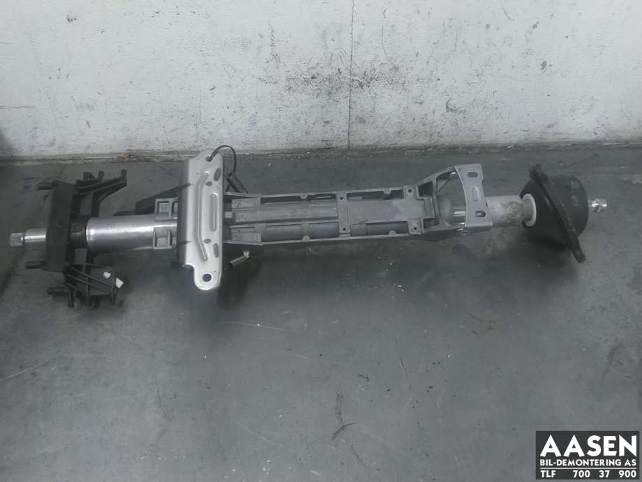 Rattaksel øvre til BMW i4, 2021-->> (G26) (G26) (32 30 6 896 187)