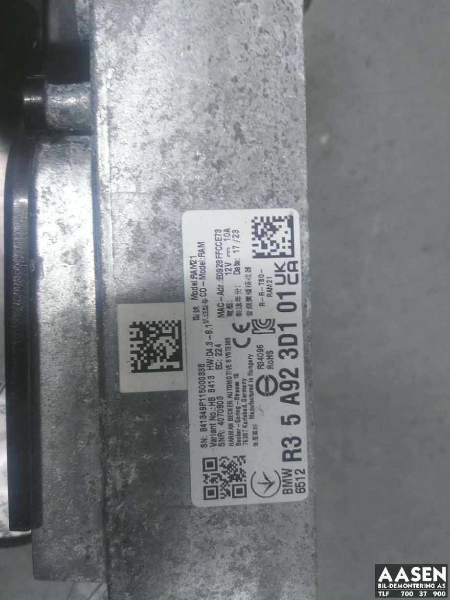 Bilstereo forsterker til BMW i4 2021-->> (G26) (G26) (65 12 5 A9B F91|65 12 5 B44 D33|)