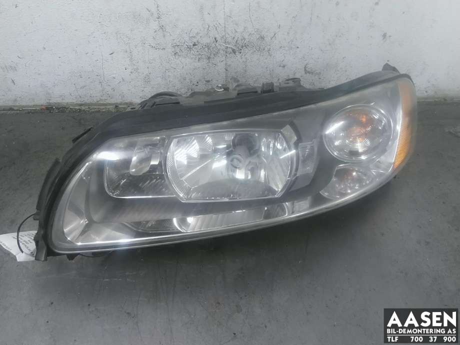 Frontlykt venstre xenon til Volvo XC70, 2005-2007 (Type I, Fase 2)  (30698846)