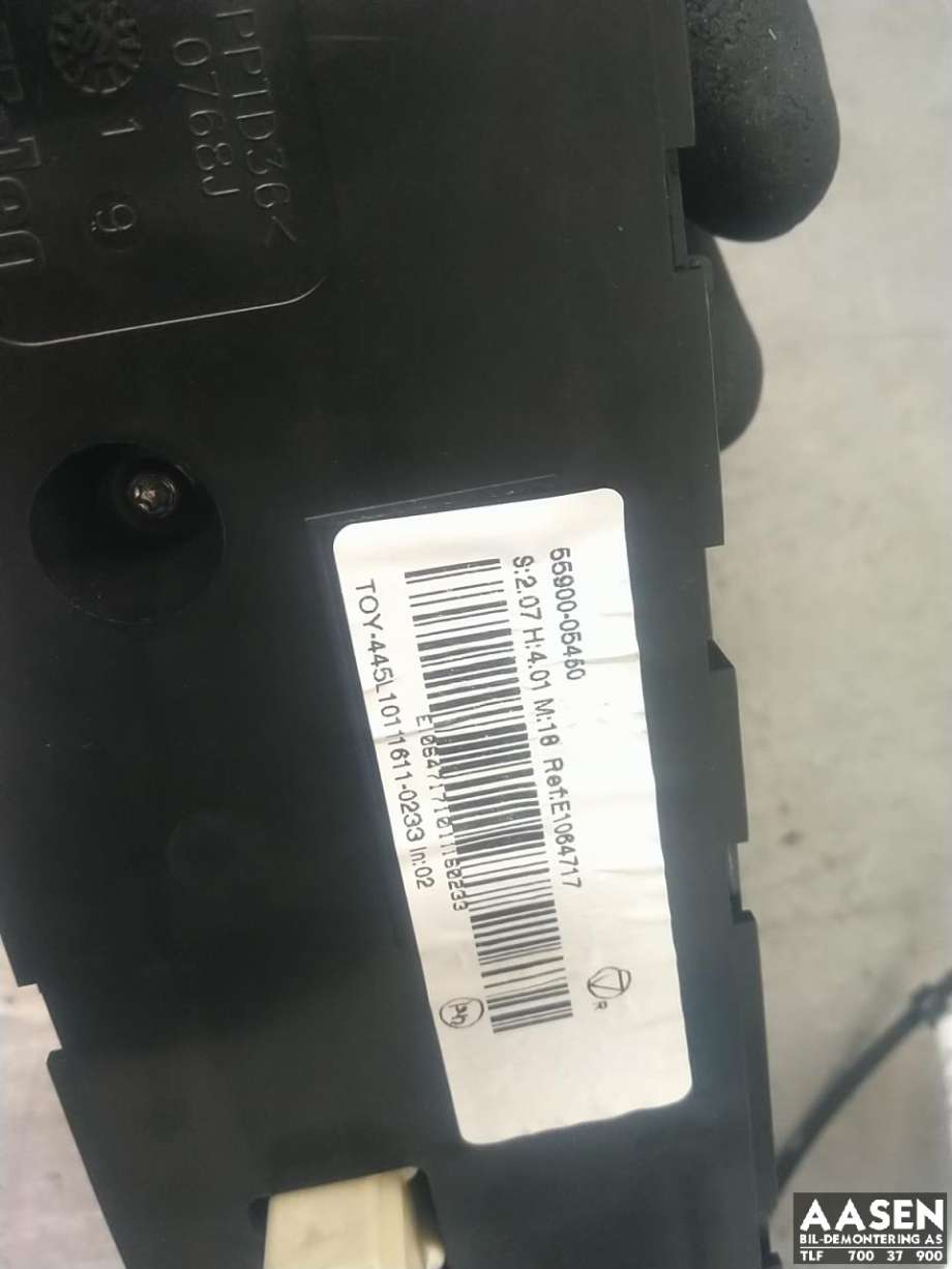 Varmeapparat betjening til Toyota Avensis 2009-2015 (Type III, Fase 1)  (5590005450|)