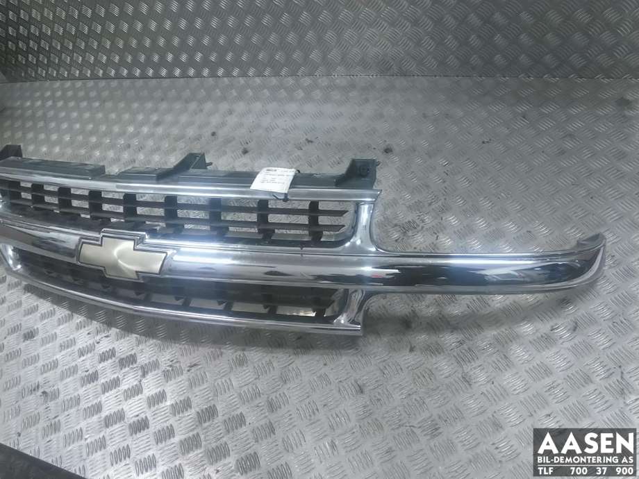 Grill til Chevrolet Tahoe 2001-2005 (Type II)