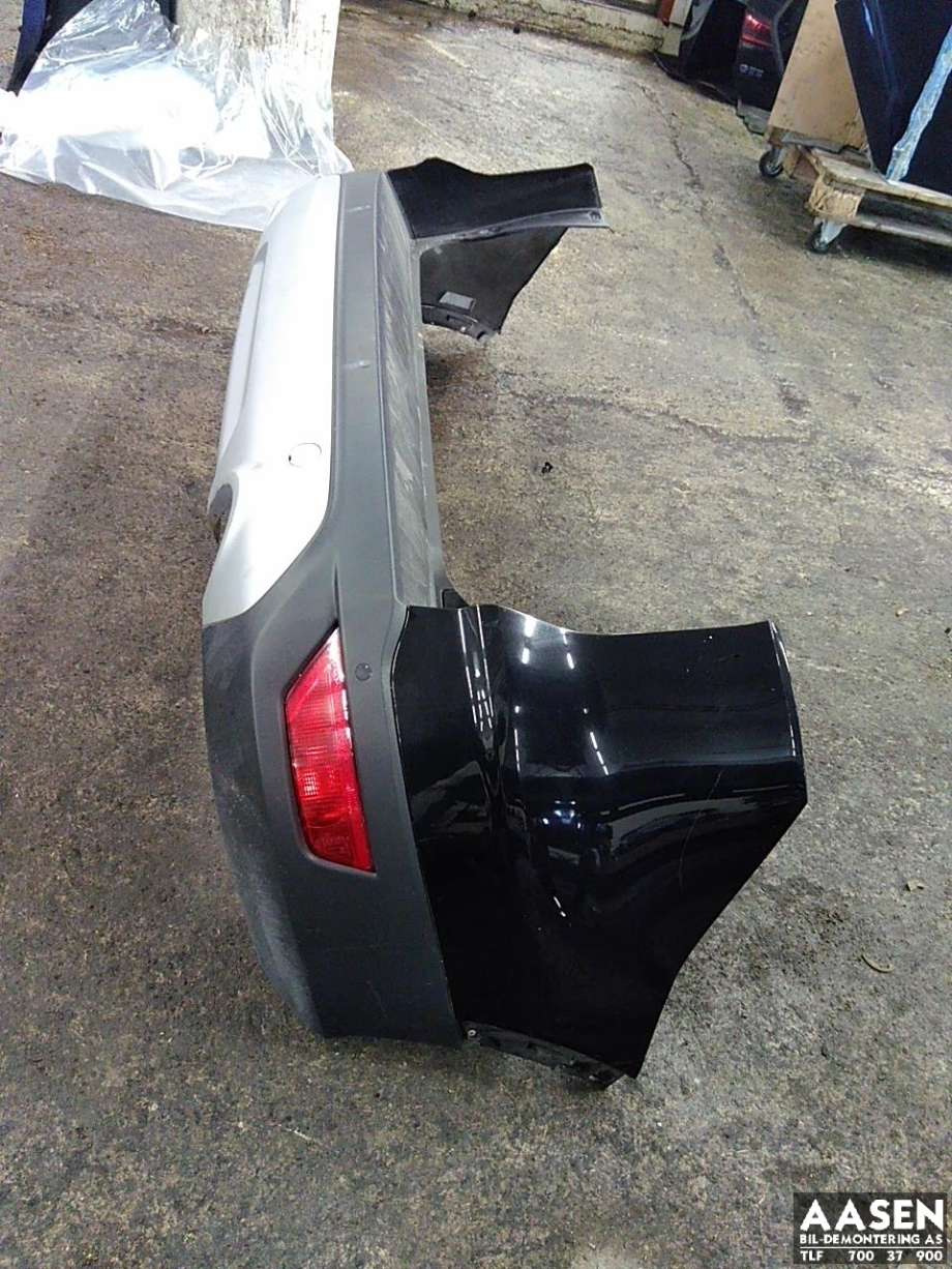 Støtfanger bak til Ford Kuga 2013-2019  