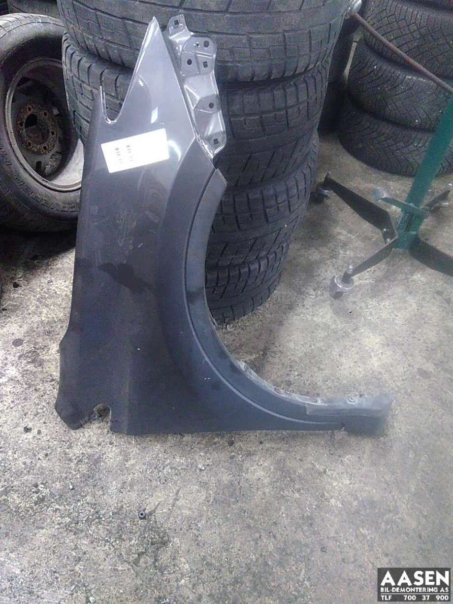Skjerm høyre foran til Toyota RAV4, 2013-2015 (Type IV, Fase 1)  (53811-42320)