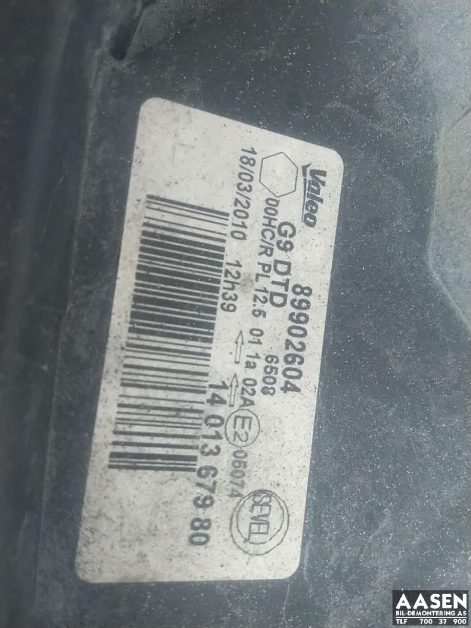 Frontlykt høyre halogen til Fiat Scudo 2007-2017 (Type II)  