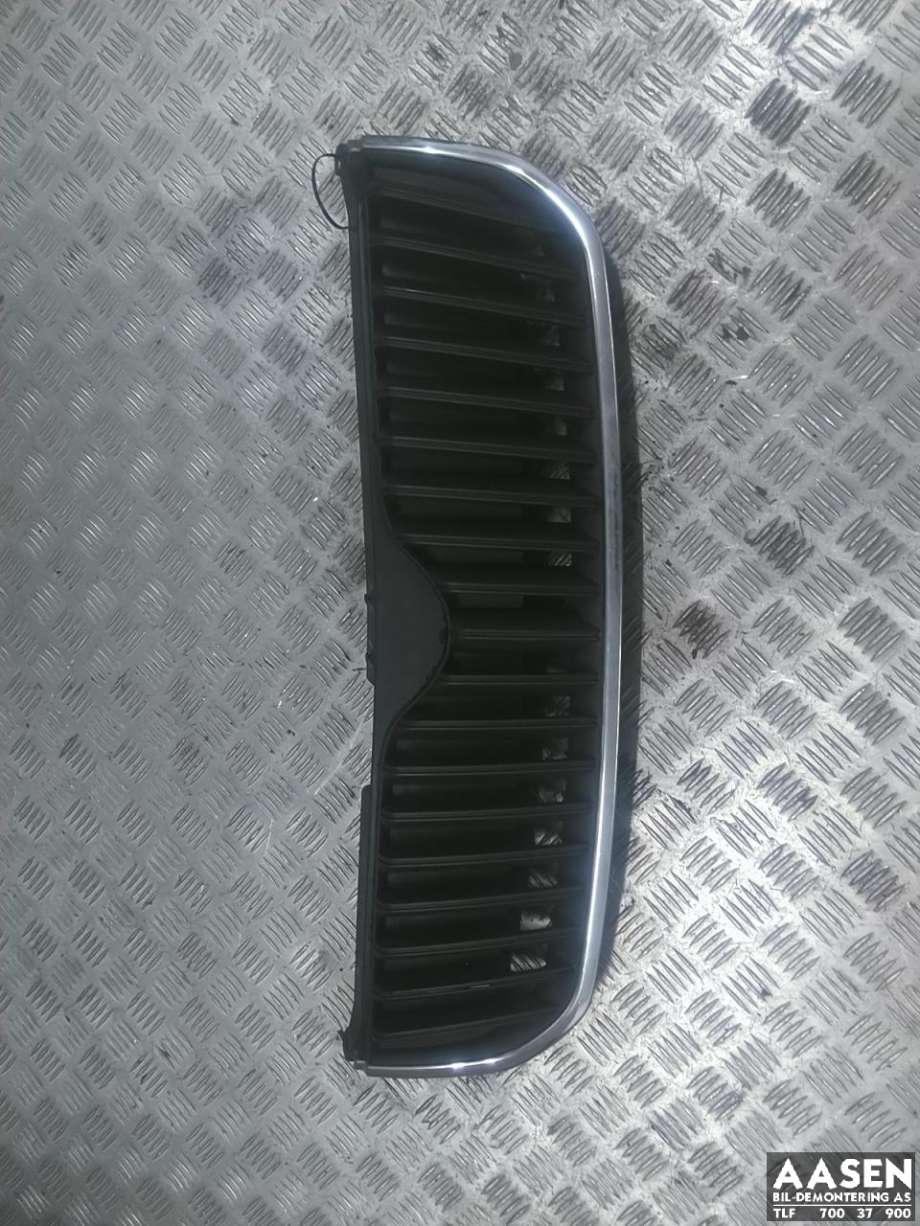 Grill til Škoda Superb, 2008-2015 (Type II)  
