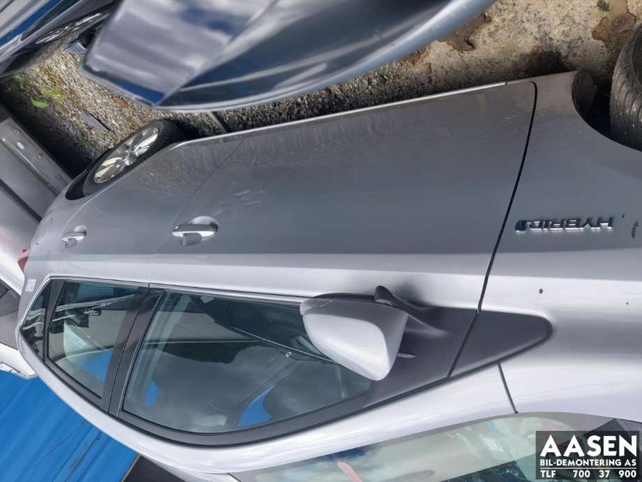 Dør venstre foran til Toyota Auris 2013-2015 (Type II, Fase 1)