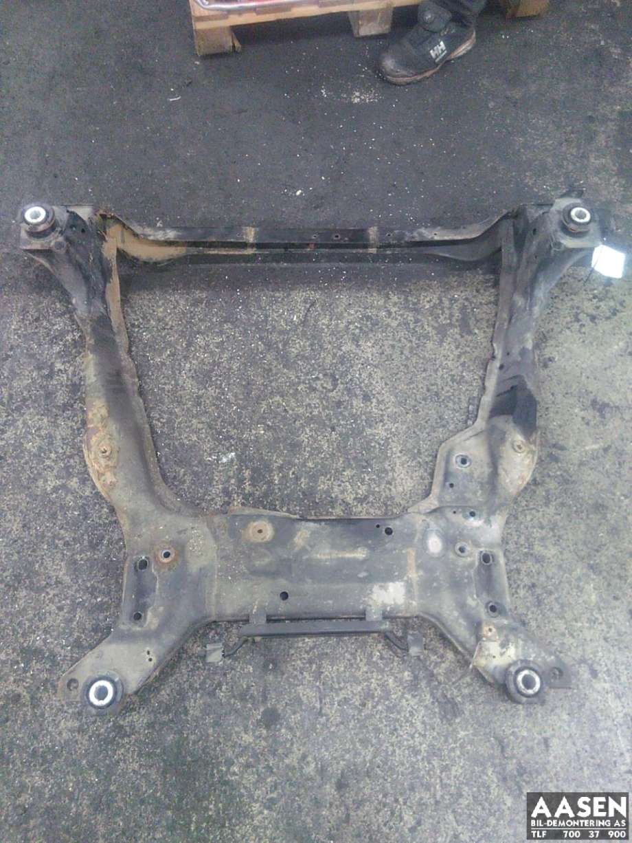 Travers foran hoved til Volvo V70 2007-2013 (Type III, Fase 1)