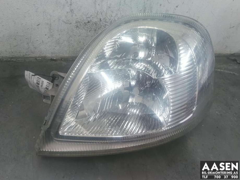 Frontlykt venstre halogen til Renault Master, 2002-2010 (Type II, Fase 2)