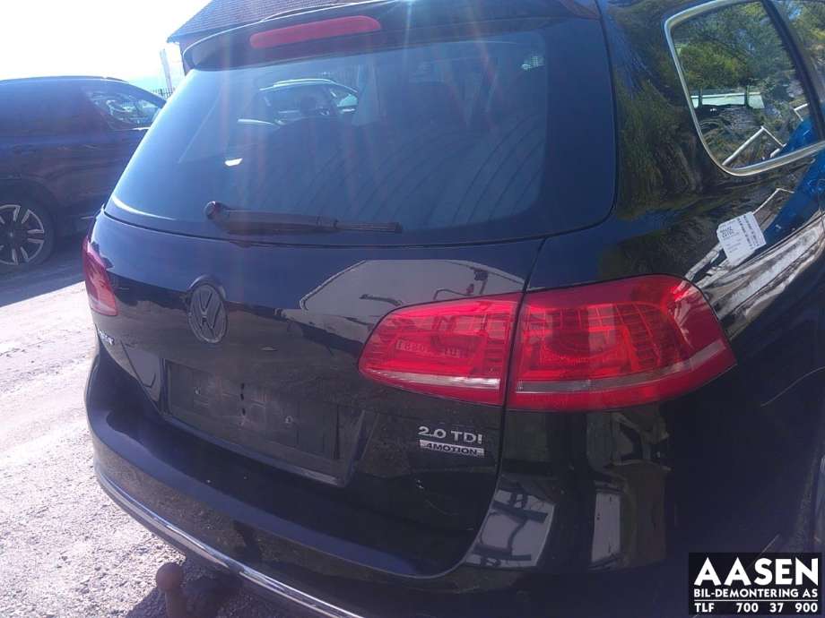 Bakluke stasjonsvogn til VW Passat 2011-2015 (B7) (B7) (3AF 827 025 A|)
