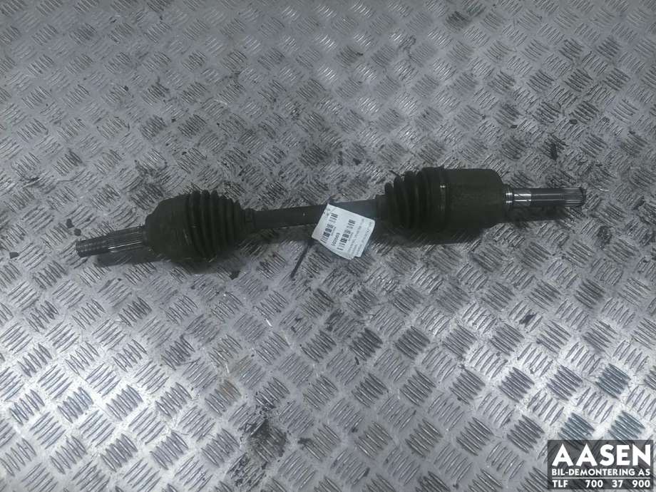 Drivaksel venstre foran, bensin/automat til Nissan Qashqai, 2010-2014 (Type I, Fase 2)  