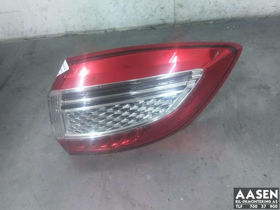 Baklykt høyre ytre til Ford Mondeo, 2011-2014 (Type IV, Fase 2)  