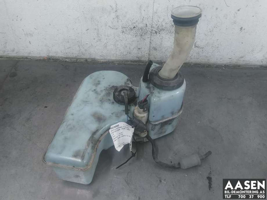 Spylertank foran til Volvo 940 1990-1998