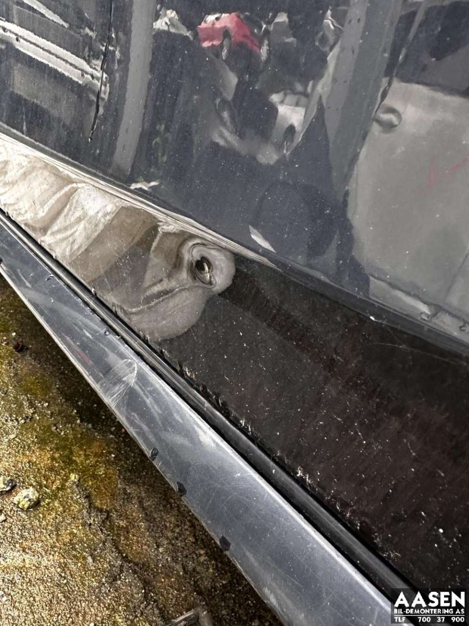 Dør venstre foran til Audi A4 2007-2014 (Type IV) (B8) (B8) (8K0 831 051 J|)