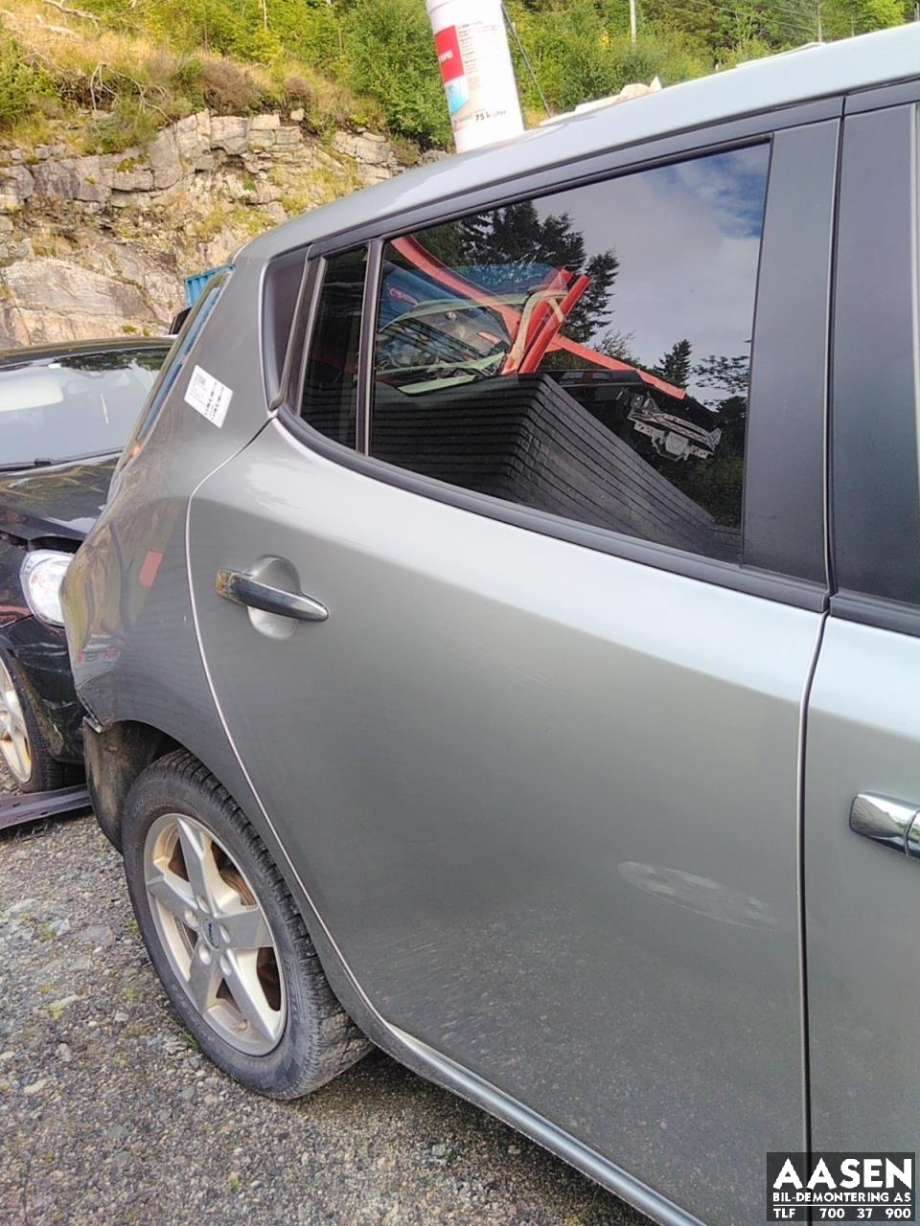 Dør høyre bak til Nissan Leaf 2011-2017 (Type I)  