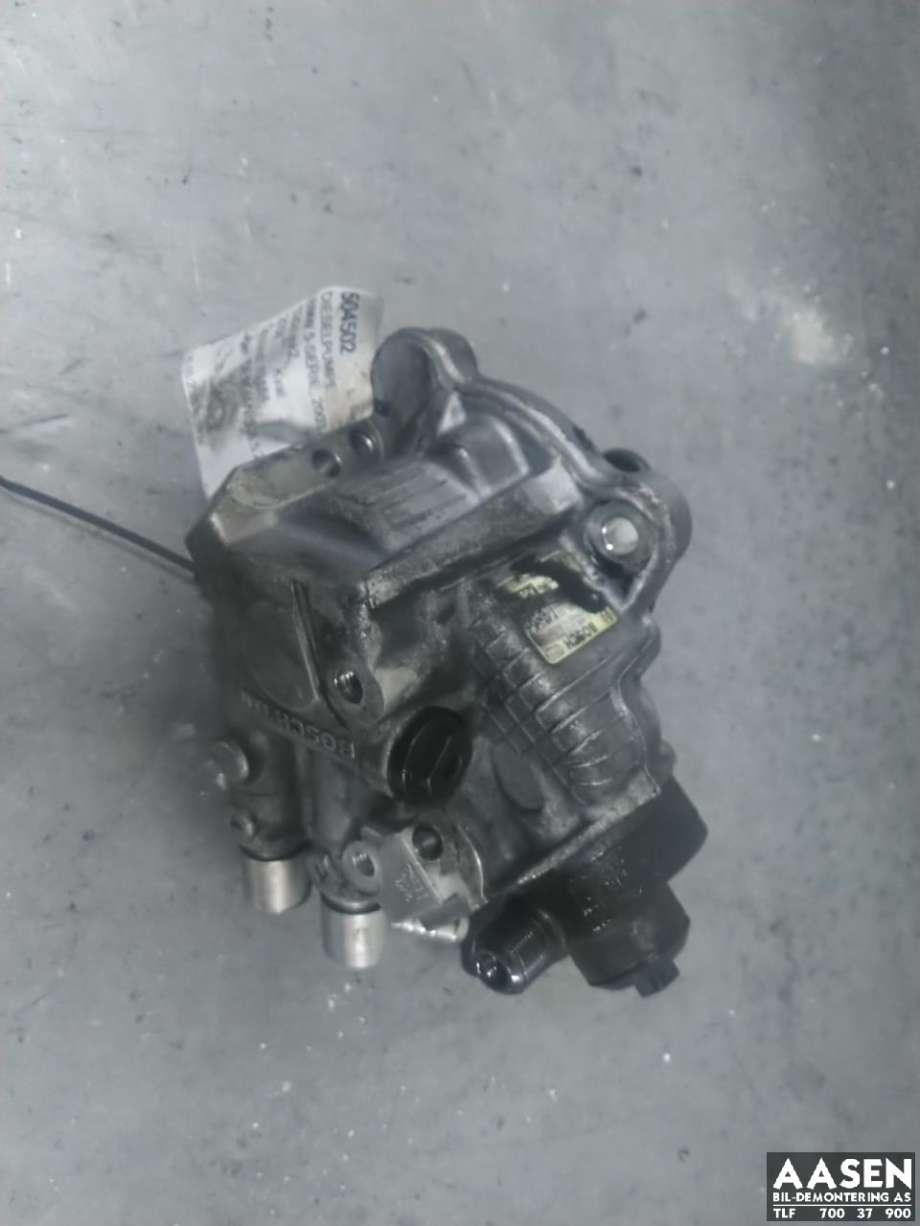 Dieselpumpe til BMW 5-Serie, 2003-2010 (E60/E61) (E60/E61) (13 51 8 577 646)