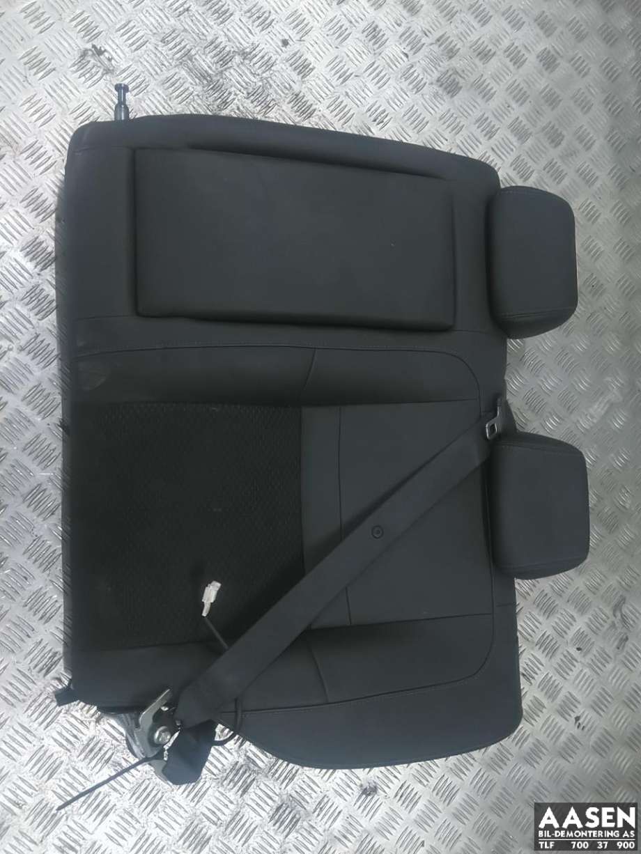 Sikkerhetsbelte bak midtre til Nissan Qashqai, 2014-2021 (Type II)  (888544EA0A)