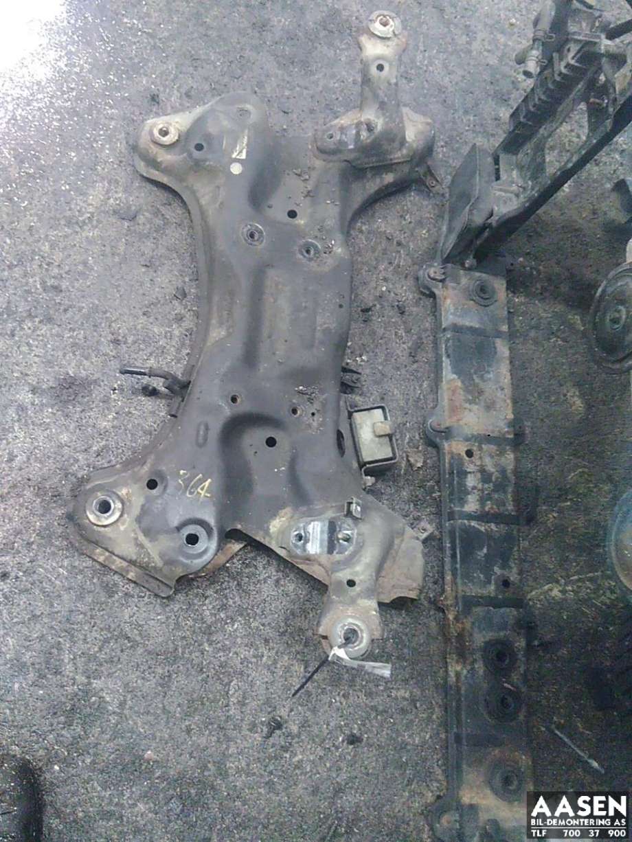 Travers foran hoved til Hyundai i40, 2012-2017  