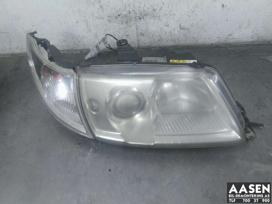 Frontlykt høyre xenon til Saab 9-5, 2001-2005 (Type I, Fase 2)  